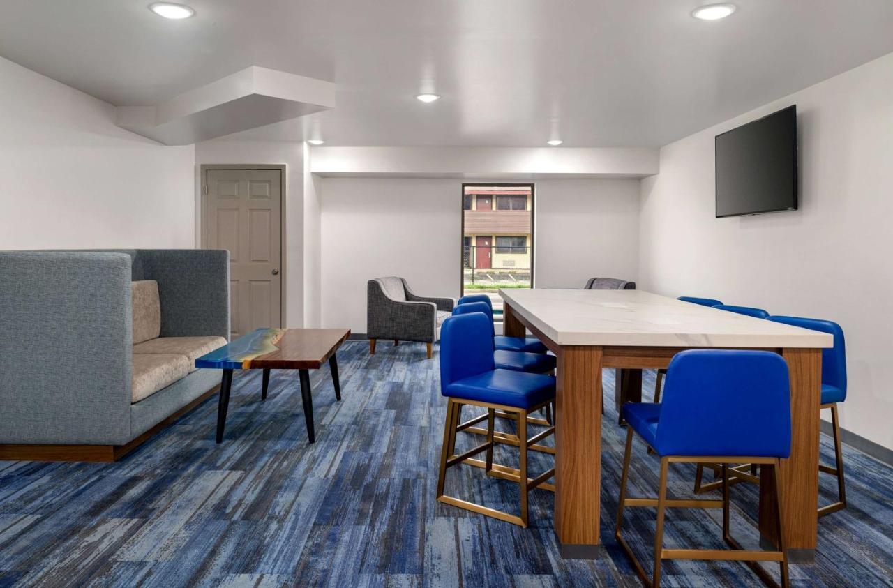 La Quinta Inn By Wyndham Columbus Airport Area Dış mekan fotoğraf