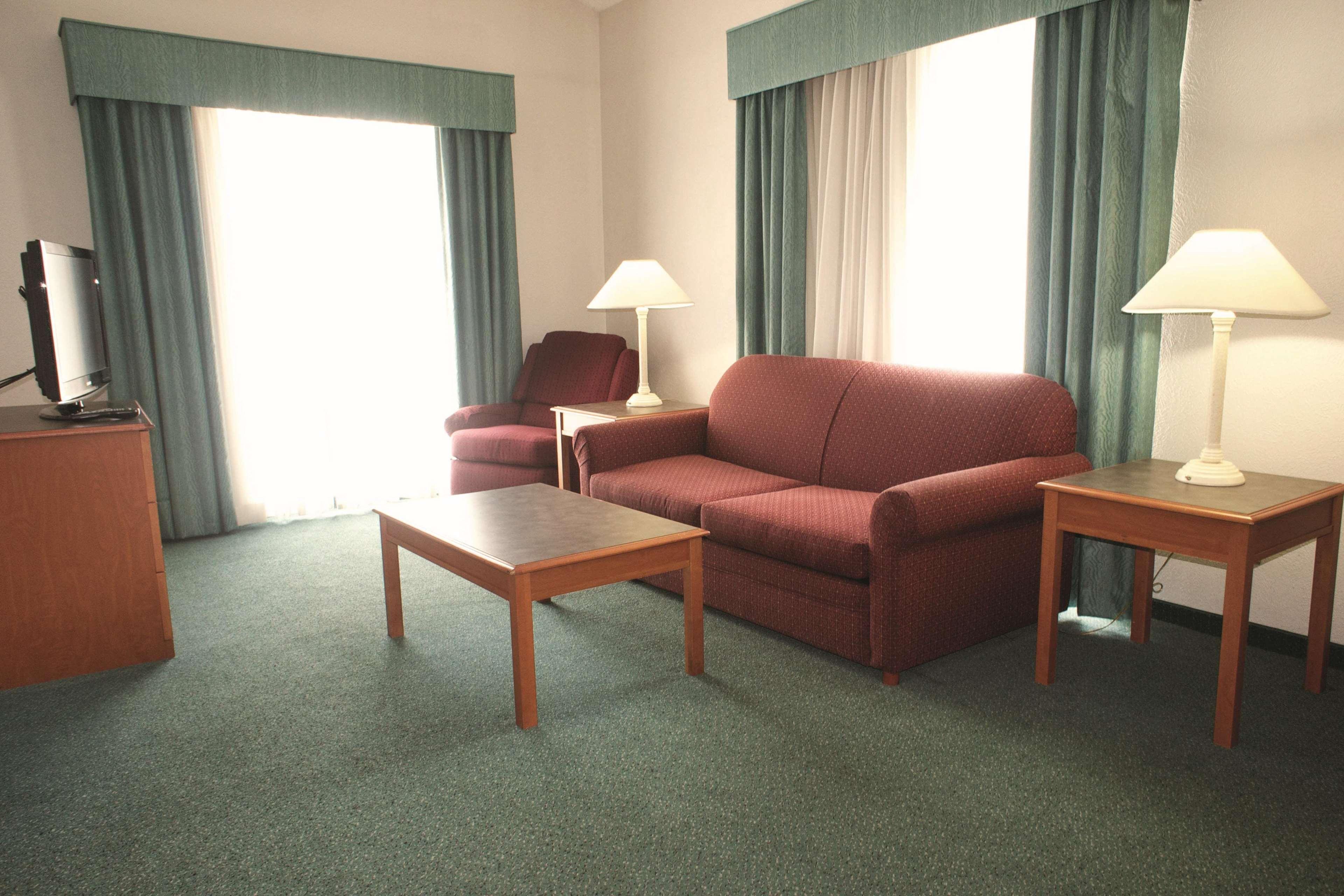 La Quinta Inn By Wyndham Columbus Airport Area Dış mekan fotoğraf